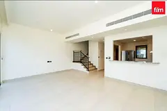 Prime Location ready to Move in Prime location