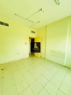 30 Days Free!! Spacious 2Bhk With 1 Washroom + Balcony Just In 37k For Family Close To Sahara Mall A