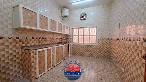 First Floor 3BR Hall kitchen 2 bathrooms monthly 5500 rent