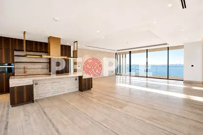 New | Close to OP | High floor | Corner unit