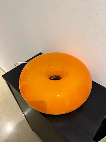 Orange donut-shaped table lamp + bulb included