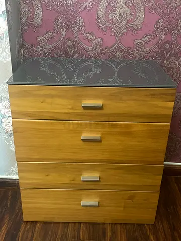 Wooden Cabinet in Amazing condition