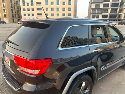 صورة 3 لـ 2011 JEEP GRAND CHEROKEE