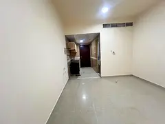 Seprate kitchen studio just in 18k ready to move only for family
