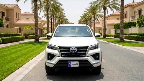 صورة 2 لـ 2025 Toyota FORTUNER