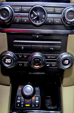 2011 LAND Rover LR4 照片 17
