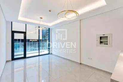 Chiller Free and Bright Unit | Next to Mall