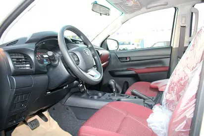 صورة 14 لـ 2026 Toyota HILUX