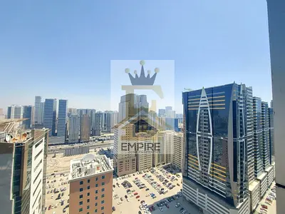 SPACIOUS BRIGHT APPARTMENT//MASTER ROOM NICE WARDROBE// FAMILY BULIDING//FREE GYM & POOL//EASY CLOSE EXIT TO DUBAI