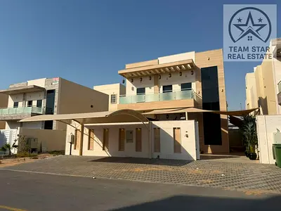 Spacious Villa for Rent | 3 Bedrooms | 2 Majlis | Yard | Indoor & Outdoor Parking | Central AC