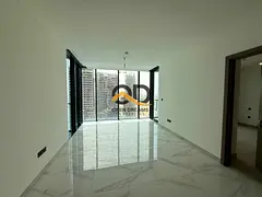 Spacious 2-Bedroom Apartment with Pool View | Study + Laundry | Crest Grande