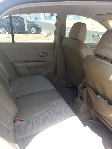 2009 Nissan TIIDA 照片 5