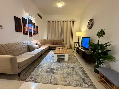 حديقه بالبرج / موقع استراتيجي / برج عوائل / مساحه كبيره
