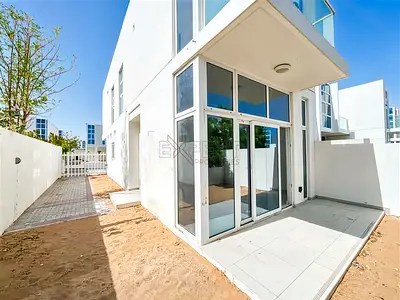 Spacious 3BR+Maid Villa | Best Price | Single Row