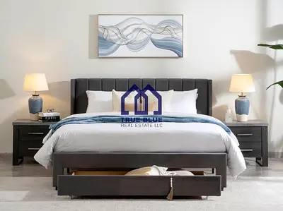 Stylish Studio, Steps to the Beach | Flexible Rent