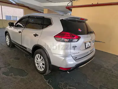 Nissan Rogue SL 2017 - American Specs