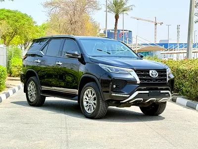 2021 Toyota Fortuner VXR V6 | Al-Futtaim Service History | PM 1600 Aed