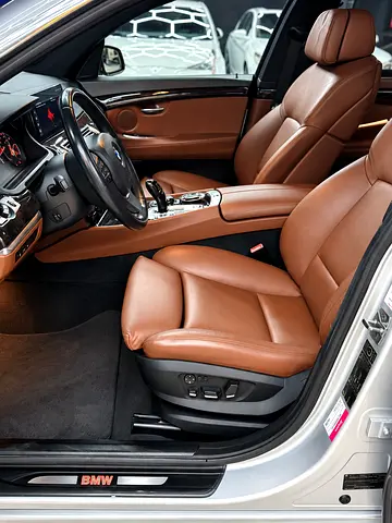 2011 BMW 5-SERIES 缩略图 13