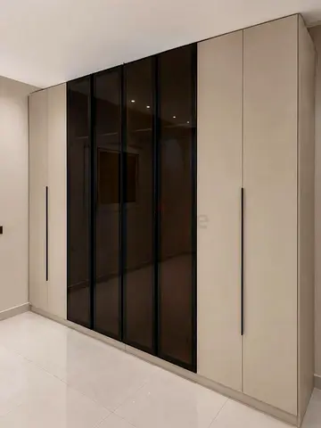 Built-in Modern Wardrobe with Glass Doors - Beige Finish