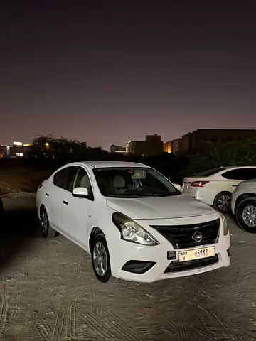 Nissan Sunny 2019 mint condition وكاله
