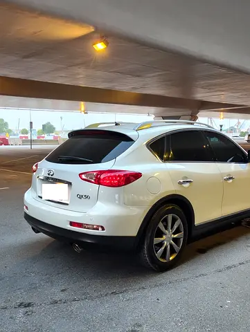 صورة 10 لـ 2015 Infiniti QX50