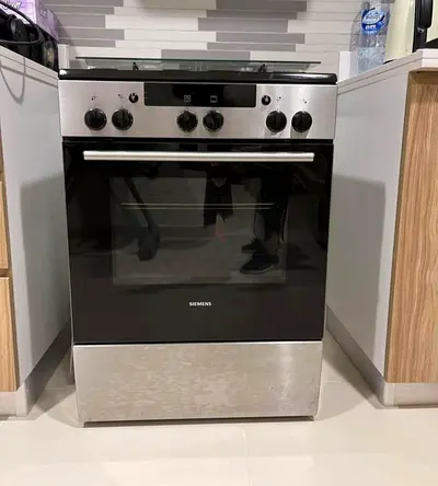 Siemens gas cooker for sell 60×60cm 💯 good working