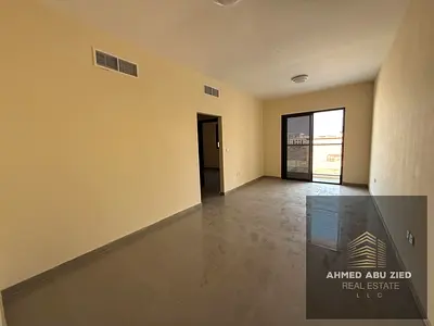 A golden opportunity for an annual rental in the Al Jurf area of ​​Ajman: a beautiful, high-quality apartment featuring a bedroom, a living room, and