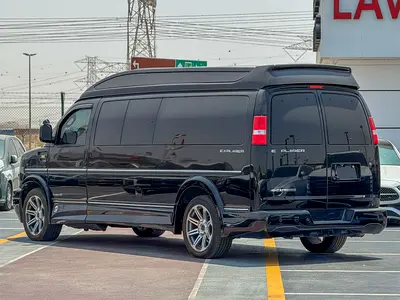 2019 Chevrolet EXPRESS 照片 2