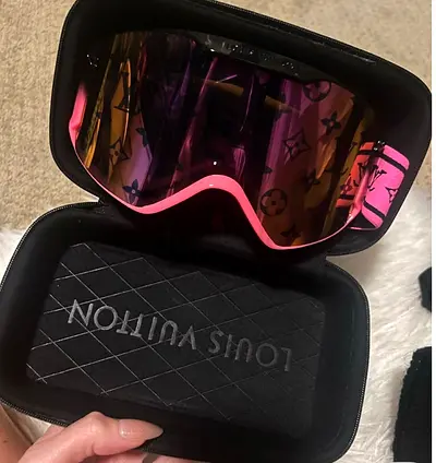 Authentic louis vitton goggle