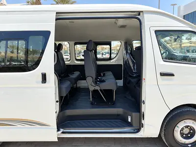 2026 Toyota HIACE 照片 8
