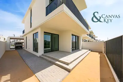 BRAND NEW | READY TO MOVE IN | SPACIOUS LAYOUT