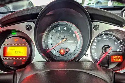 2015 Nissan 370Z — фото 15
