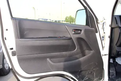 2025 Toyota HIACE 照片 5