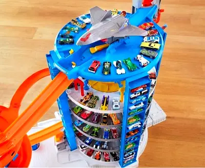 HOT WHEELS Ultimate Garage Giant Tower Fml03