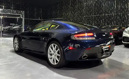 2014 Aston Martin VANTAGE 照片 5
