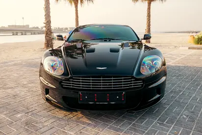 2010 Aston Martin DBS — фото 9