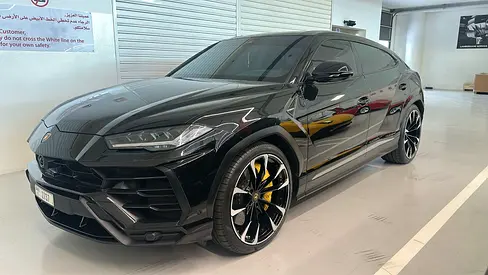 GCC Lamborghini Urus