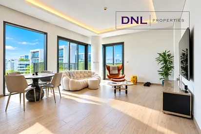 Corner | Luxuriously Upgraded | Spacious