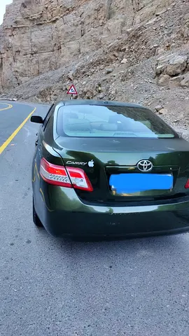 2010 Toyota CAMRY — фото 3