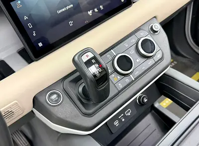 صورة مصغرة 16 لـ 2020 LAND Rover DEFENDER