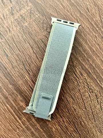 Original Apple Watch Ultra 49mm Trail Loop – Green/Gray – S/M – Genuine Apple