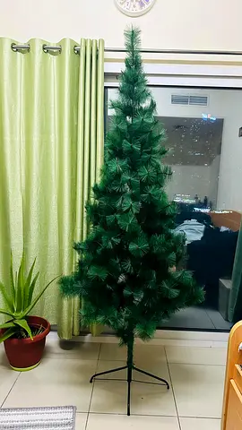 6ft Artificial Christmas Tree with Stand - Green, Preloved