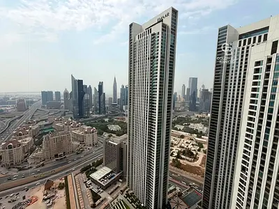 Unfurnished l High Floor l Vacant