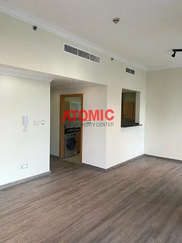 FULL MARINA VIEW ! CHILLER FREE ! ELEGANT WOODEN FLOORING ! NEAR BEACH