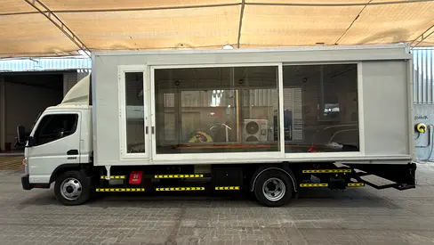 Mitsubishi Canter Full Down Recovery