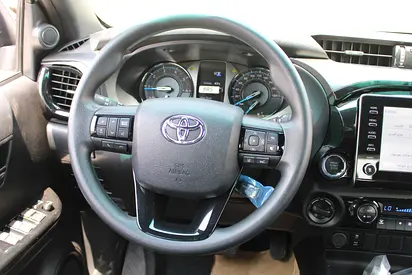 صورة 12 لـ 2026 Toyota HILUX