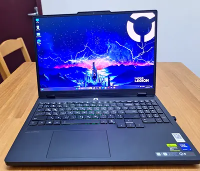 Lenovo Legion Pro 5 Intel Core Ultra 9-275HX
1TB SSD / 32GB RAM / 12GB NVIDIA GeForce RTX 5070 Ti