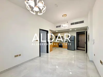 With Appliances|High Floor|Amenities View|Vacant