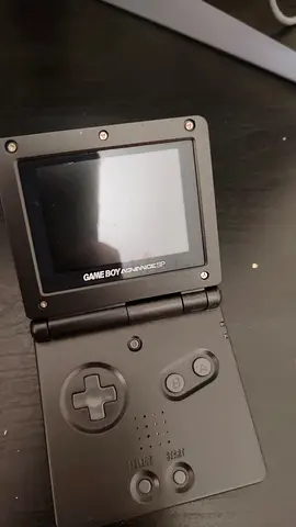 Game boy advanced sp with no charge