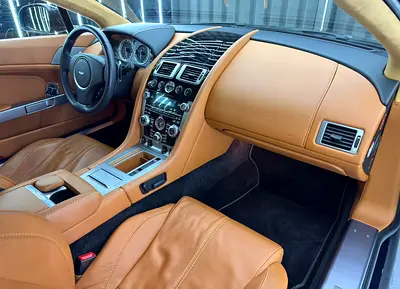 2014 Aston Martin VANTAGE 照片 10